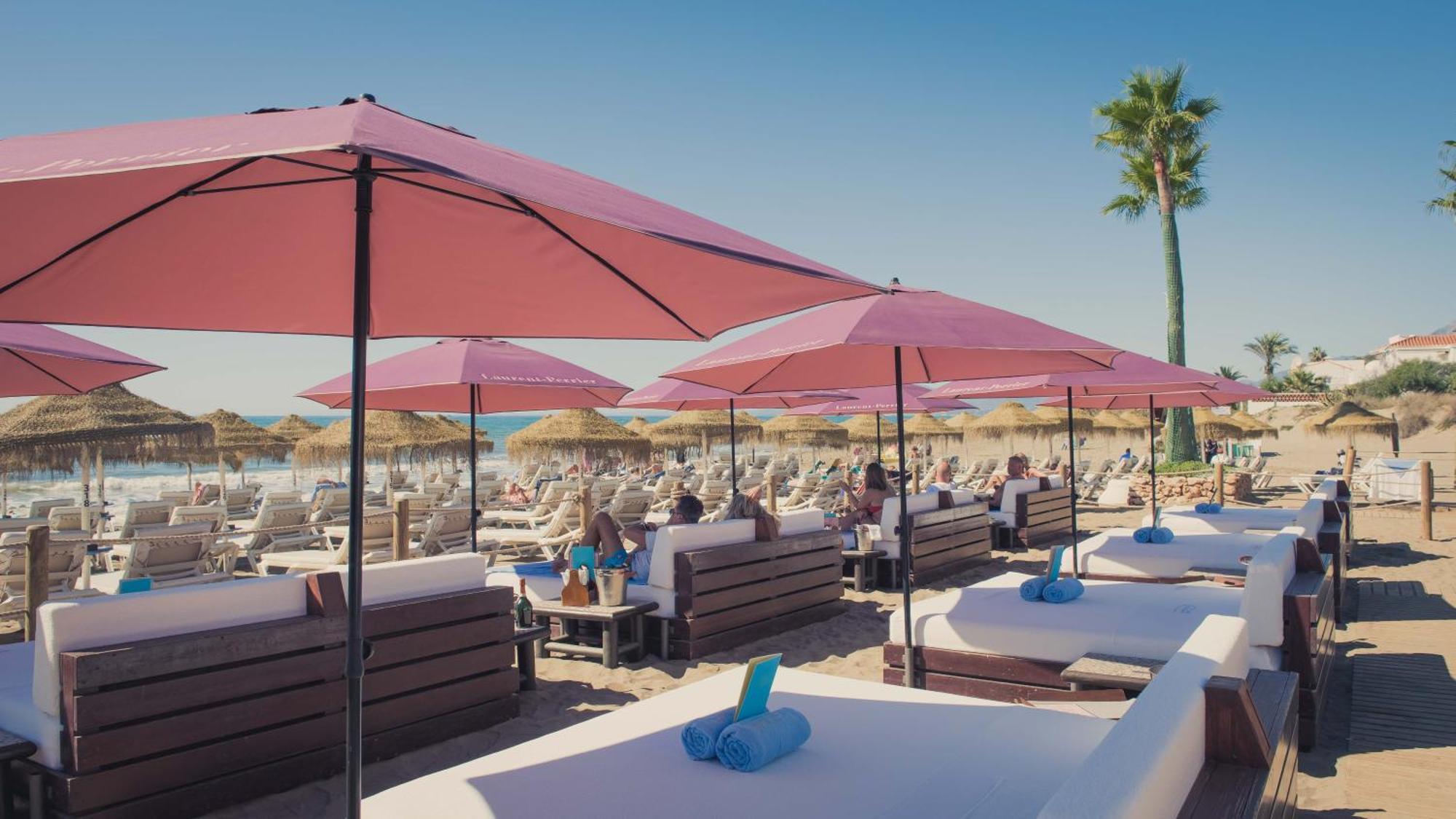 The Residence By The Beach House マルベーリャ エクステリア 写真
